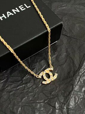 📣📣Chanel Double C Full-Diamond Twisted Rope Chain Necklace🍓🍓
